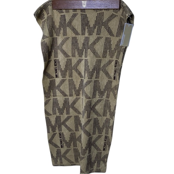 Michael Kors Brown Logo Pattern Scarf - Picture 1 of 7